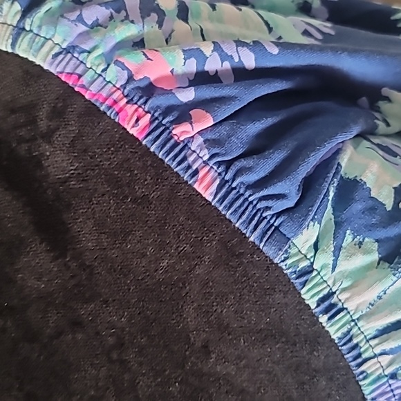 LILLY PULITZER Gypsea Girl Deep Indigo Lana Skort Romper. Small - Picture 13 of 14